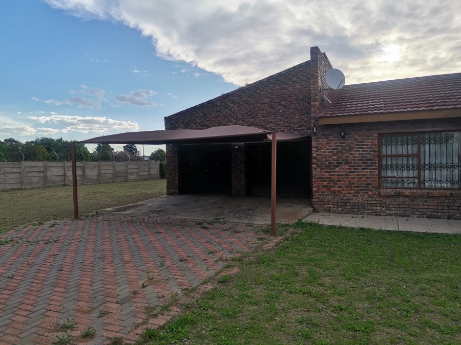 3 Bedroom Property for Sale in Senekal Free State